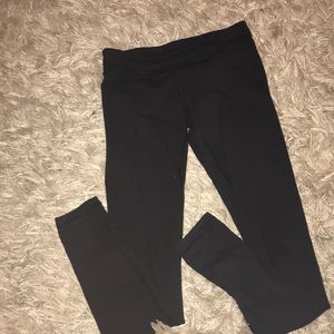 Size 12 (in lulu they are size 2) ivivva leggings